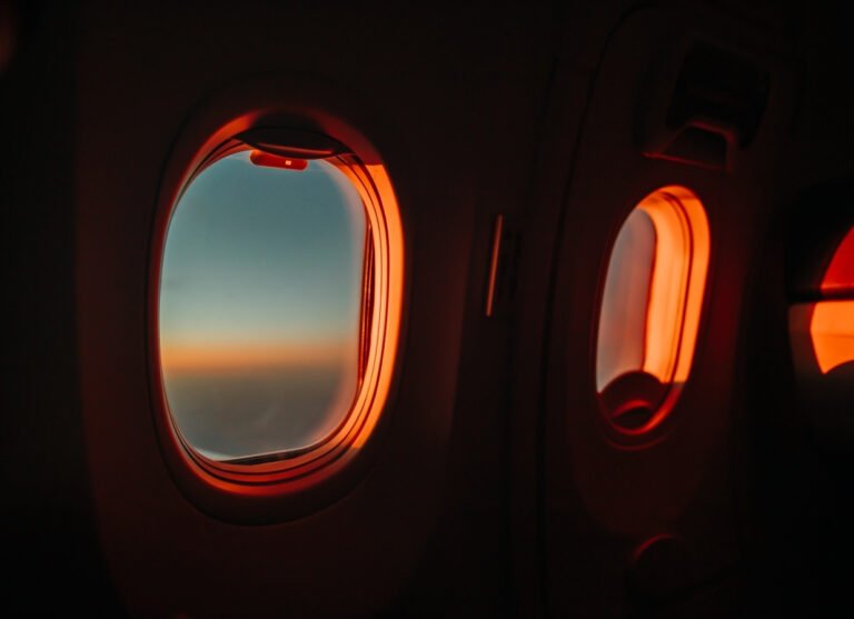 O Que Seu Assento de Avião Diz Sobre Você: Meio, Janela ou Corredor?